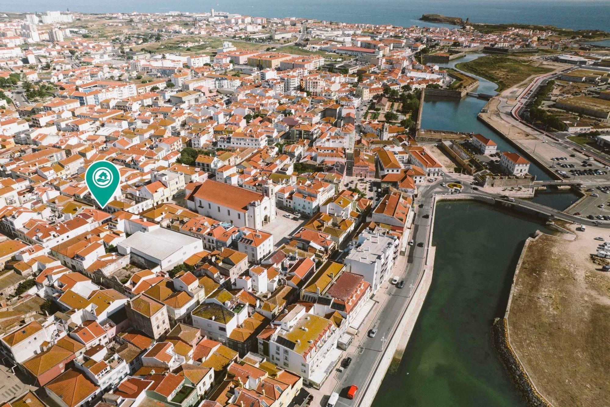 Best Houses 100 - Point Break 12 Peniche Extérieur photo